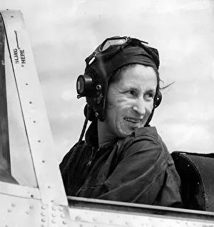 <b class=qtipBold><figcaption>Jean Lennox-Bird</figcaption></b><br><em>© Flightglobal</em> Jean Lennox-Bird