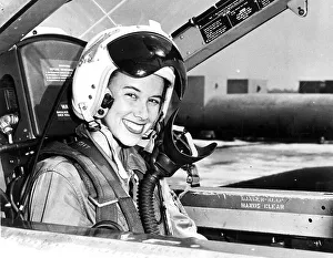 <b class=qtipBold><figcaption>Joanne Alford</figcaption></b><br>Joanne Alford, 25 working on lubrication problems for Vanguard.<br><em>© Flightglobal</em> Joanne Alford
