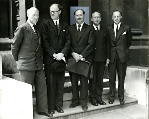 <b class=qtipBold><figcaption>Members of the Parliament</figcaption></b><br><em>© Flightglobal 2012</em> Members of the Parliament