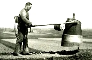 <b class=qtipBold><figcaption>Metal detector surveying'</figcaption></b><br><br><em>© Flight Global 2009 - All Rights Reserved</em> Metal detector surveying'