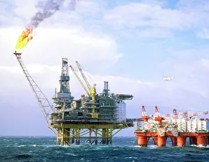 <b class=qtipBold><figcaption>Oil Rig</figcaption></b><br><br><em>© Flight Global 2009 - All Rights Reserved</em> Oil Rig