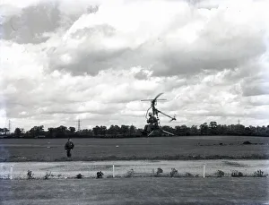 <b class=qtipBold><figcaption>Personal autogyro aircraft, 1958</figcaption></b><br><br><em>© Flight Global 2009 - All Rights Reserved</em> Personal autogyro aircraft, 1958