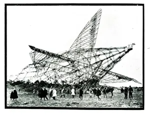 <b class=qtipBold><figcaption>Zeppelin Viktoria Airship</figcaption></b><br><br><em>© Flight Global 2009 - All Rights Reserved</em> Zeppelin Viktoria Airship