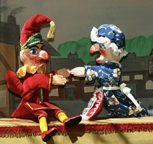 Images Dated 5th November 2008: Punch and Judy