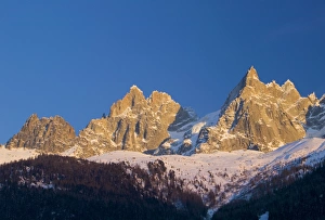 Aiguille du Midi, Chamonix, Haute Savoie, France Aiguille du Midi, Chamonix, Haute Savoie, France