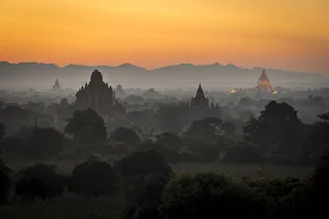 Ancient temples of Bagan at dawn, Bagan, Mandalay District, Mandalay Region, Myanmar Ancient temples of Bagan at dawn, Bagan, Mandalay District, Mandalay Region, Myanmar