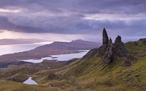 Atmospheric sunrise above the Old Man of Storr on the Isle of Skye, Scotland. Autumn Atmospheric sunrise above the Old Man of Storr on the Isle of Skye, Scotland. Autumn