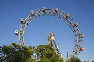 Austria, Vienna, Leopoldstadt, Prater, The Wurstelprater amusement park, Riesenrad Austria, Vienna, Leopoldstadt, Prater, The Wurstelprater amusement park, Riesenrad