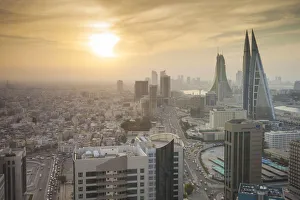Bahrain, Manama, City center skyline looking towards Bahrain World Trade Center Bahrain, Manama, City center skyline looking towards Bahrain World Trade Center