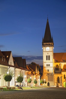 Basilica of St Egidius in Radnicne Square at dusk, Bardejov (UNESCO World Heritage Site) Basilica of St Egidius in Radnicne Square at dusk, Bardejov (UNESCO World Heritage Site)