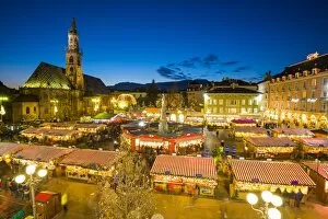 Images Dated 8th December 2015: Bolzano, South Tyrol region, Trentino Alto Adige, Italy