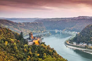 Images Dated 7th December 2015: Burg Katz and romantic Rhine, Sankt Goarhausen, Rhineland-Palatinate, Germany