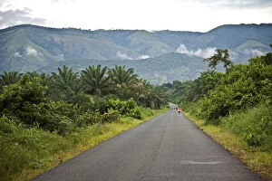 Bururi Collection: Burundi. The main road to Tanzania provides an essential trade route