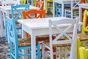 Cafe in Naxos Town, Naxos, Cyclade Islands, Greece Cafe in Naxos Town, Naxos, Cyclade Islands, Greece