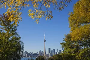 Lake Ontario Gallery: Canada, Ontario, Toronto, View of CN Tower and city skyline from Center Island