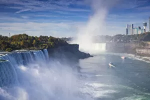 Images Dated 29th October 2014: Canada and USA, Ontario and New York State, Niagara, Niagara Falls, The American