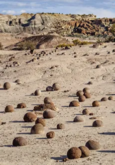 Cancha de bochas, Bowls Pitch Rock Formation, Ischigualasto Provincial Park, UNESCO Cancha de bochas, Bowls Pitch Rock Formation, Ischigualasto Provincial Park, UNESCO