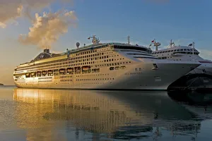 Caribbean, Antigua, Cruise Ships docked in St. Johns Town Caribbean, Antigua, Cruise Ships docked in St. Johns Town