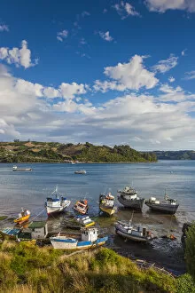 Images Dated 4th July 2013: Chile, Chiloe Island, Dalcahue, fishing boats