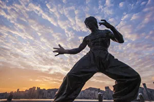 China, Hong Kong, Kowloon, Tsim Sha Tsui, Avenue of the Stars, Bruce Lee Statue China, Hong Kong, Kowloon, Tsim Sha Tsui, Avenue of the Stars, Bruce Lee Statue
