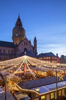 Religious Prints: Christmas Market Print at Mainz Cathedral