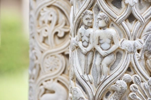 Cloister columns detail, Cathedral of Monreale, Monreale, Palermo, Sicily, Italy, Europe Cloister columns detail, Cathedral of Monreale, Monreale, Palermo, Sicily, Italy, Europe