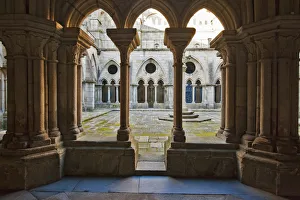 Cloisters of the Cathedral dating back to the 12th century. Oporto, Portugal Cloisters of the Cathedral dating back to the 12th century. Oporto, Portugal