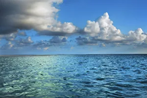 South Male Atoll Gallery: Cloud impression - Maldives, South Male Atoll, Mahaanaelhihuraa - Rihiveli