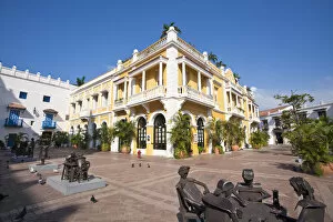 Images Dated 28th January 2010: Colombia, Bolivar, Cartagena De Indias, Plaza de San Pedro Claver