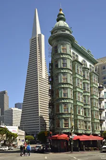Columbus Tower (Sentinel Building) with Transamerica Pyramid to the left, San Francisco Columbus Tower (Sentinel Building) with Transamerica Pyramid to the left, San Francisco