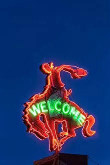 Images Dated 14th October 2013: Cowboy welcome sign, Jackson Hole, Wyoming, USA