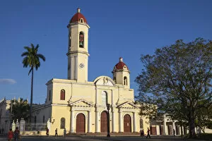 Images Dated 30th June 2014: Cuba, Cienfuegos, Parque Martai, Catedral de la Purisima Concepcion - Cathedral of
