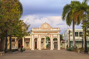 Cuba, Cienfuegos, Parque Marti, The Arch of Truimph Cuba, Cienfuegos, Parque Marti, The Arch of Truimph