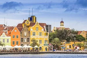 Dutch Colonial Architecture Collection: Curacao, Willemstad, View of St Anna Bay, looking towards the Dutch colonial buildings