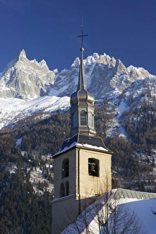 Eglise St-Michel, Chamonix, Haute Savoie, France Eglise St-Michel, Chamonix, Haute Savoie, France