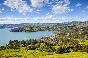 Images Dated 31st March 2014: Elevated view over Akaroa, Banks Peninsular, Canterbury, South Island, New Zealand