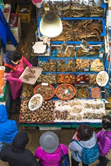 North East Asia Gallery: Elevated view of fish stalls, Noryangjin Fish Market, Seoul, South Korea