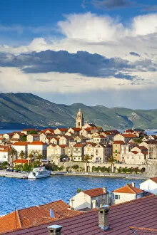 Images Dated 26th August 2014: Elevated view over picturesque Korcula Town, Korcula, Dalmatia, Croatia