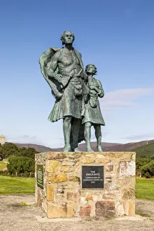 Emigrants Monument, Helmsdale, Sutherland, Highlands, Scotland, United Kingdom Emigrants Monument, Helmsdale, Sutherland, Highlands, Scotland, United Kingdom