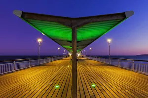 England, Dorset, Bournmouth, Bournmouth Pier, Evening View on Bournmouth Pier England, Dorset, Bournmouth, Bournmouth Pier, Evening View on Bournmouth Pier
