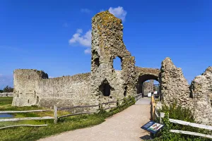 England, East Sussex, Pevensey, Pevensey Castle England, East Sussex, Pevensey, Pevensey Castle