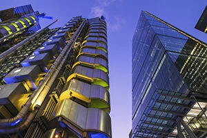 Images Dated 14th April 2015: England, London, The City, The Leadenhall Building and Lloyds Building