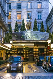 England, London, The Strand, the Savoy Hotel
