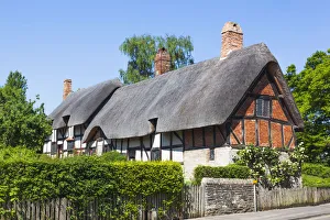 England, Warwickshire, Cotswolds, Stratford-Upon-Avon, Anne Hathaways Cottage England, Warwickshire, Cotswolds, Stratford-Upon-Avon, Anne Hathaways Cottage