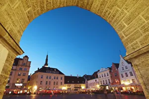 Estonia, Tallinn, Town Hall Square (Raekoja Plats) Estonia, Tallinn, Town Hall Square (Raekoja Plats)