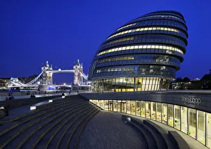 Europe, England, London, Tower Bridge and City Hall Europe, England, London, Tower Bridge and City Hall