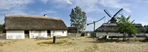 Images Dated 12th November 2012: A farm of the Nagykunsag region. Open-air museum (Skanzen) near Szentendre. Hungary