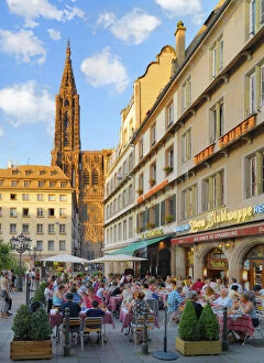 Images Dated 30th September 2013: France, Alsace, Strasbourg, Notra dame cathedral and cafe scene
