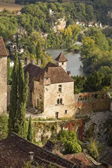 France, Occitanie, Lot, St Cirq Lapopie, medieval buildings in the village of Saint Cirq France, Occitanie, Lot, St Cirq Lapopie, medieval buildings in the village of Saint Cirq