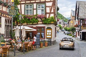 Germany, Rhineland Palatinate, Bacharach, Altes Haus Wein Haus and classic Volkswagen Germany, Rhineland Palatinate, Bacharach, Altes Haus Wein Haus and classic Volkswagen
